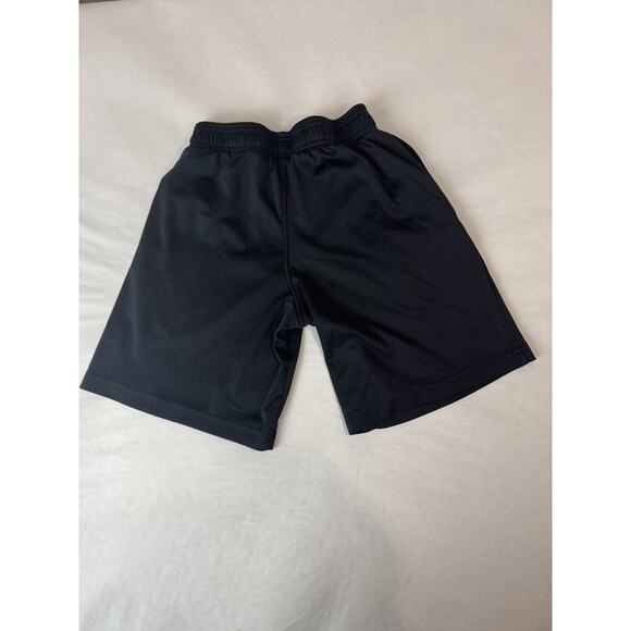 Under Armour Shorts Basketball Black Boys Shorts Athletic Sport Size Youth Small - Picture 2 of 8
